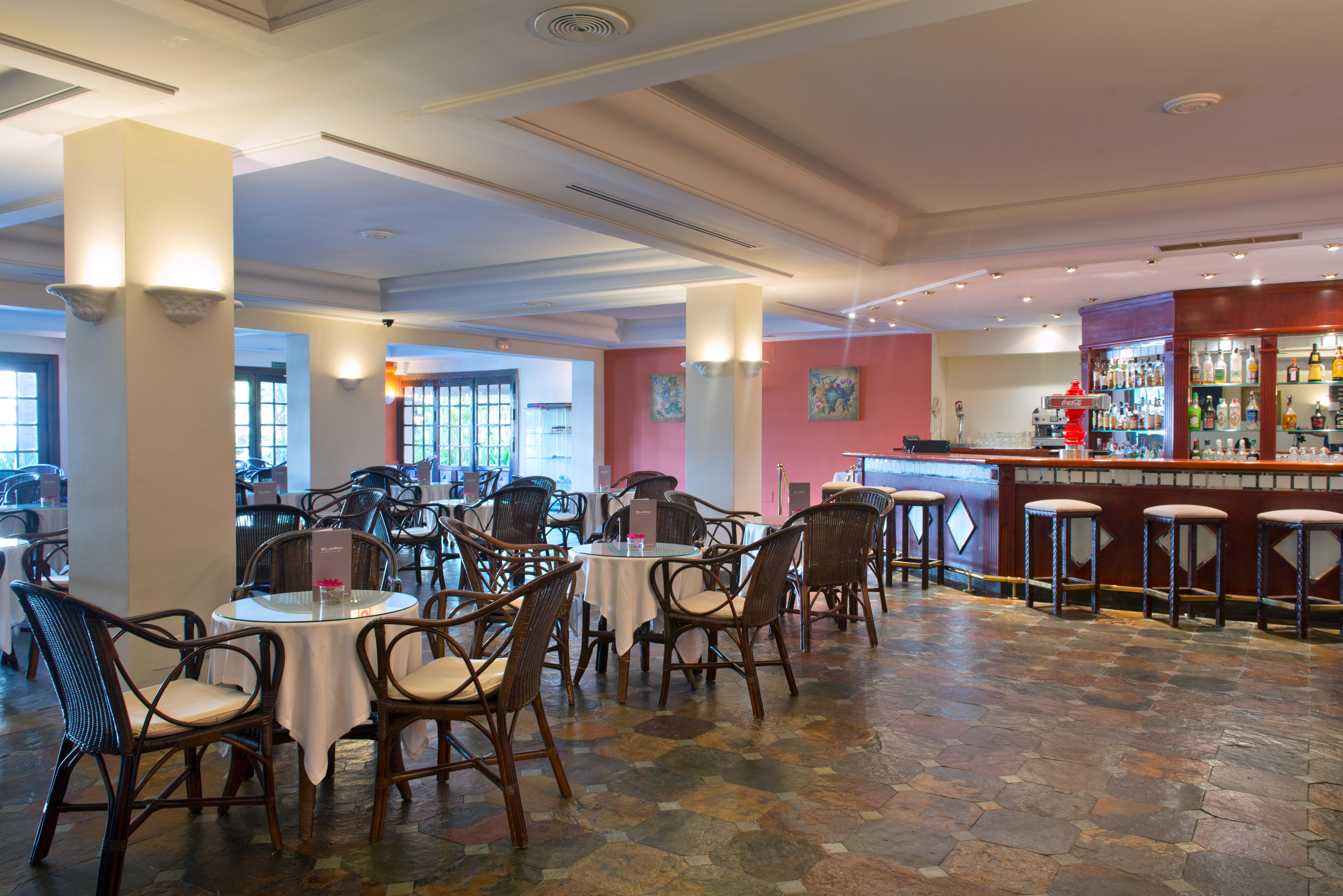 Hotel Bluebay Banus 4*